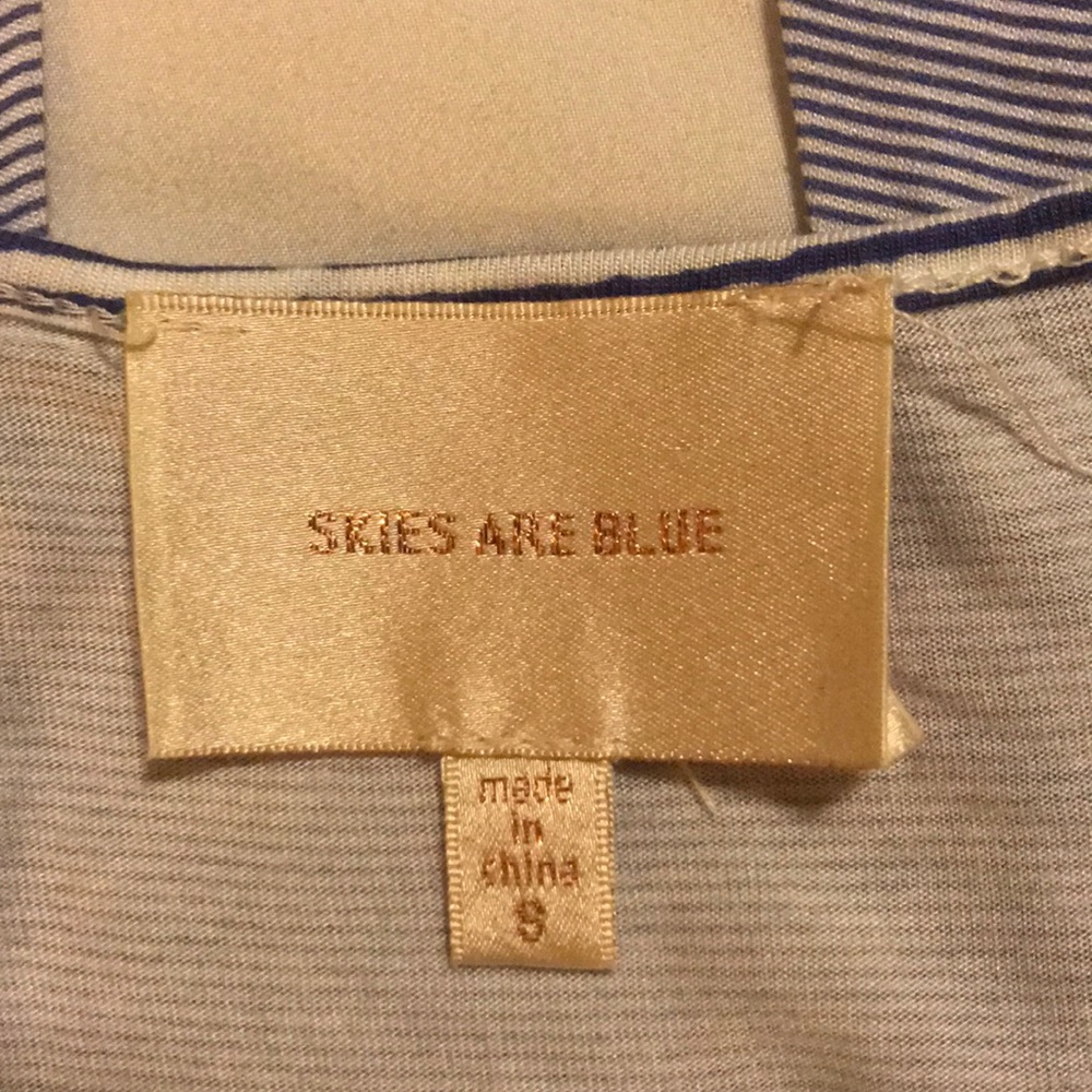 Top - Picture 3 of 3